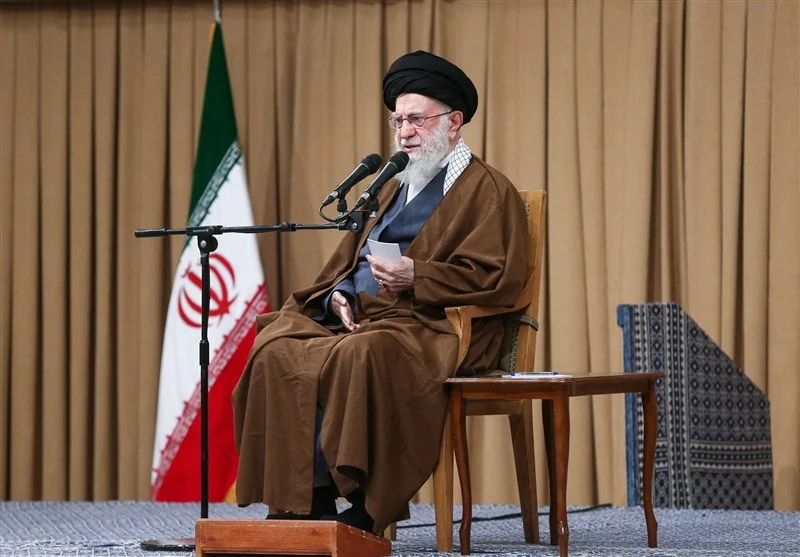 امام خامنه‌ای: اختلاف جمهوری اسلامی و آمریکا، ذاتی است و نه تاکتیکی – فوتی فوری